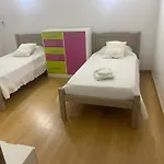 Albufeira 1 A 6 Personnes 빌라 기아